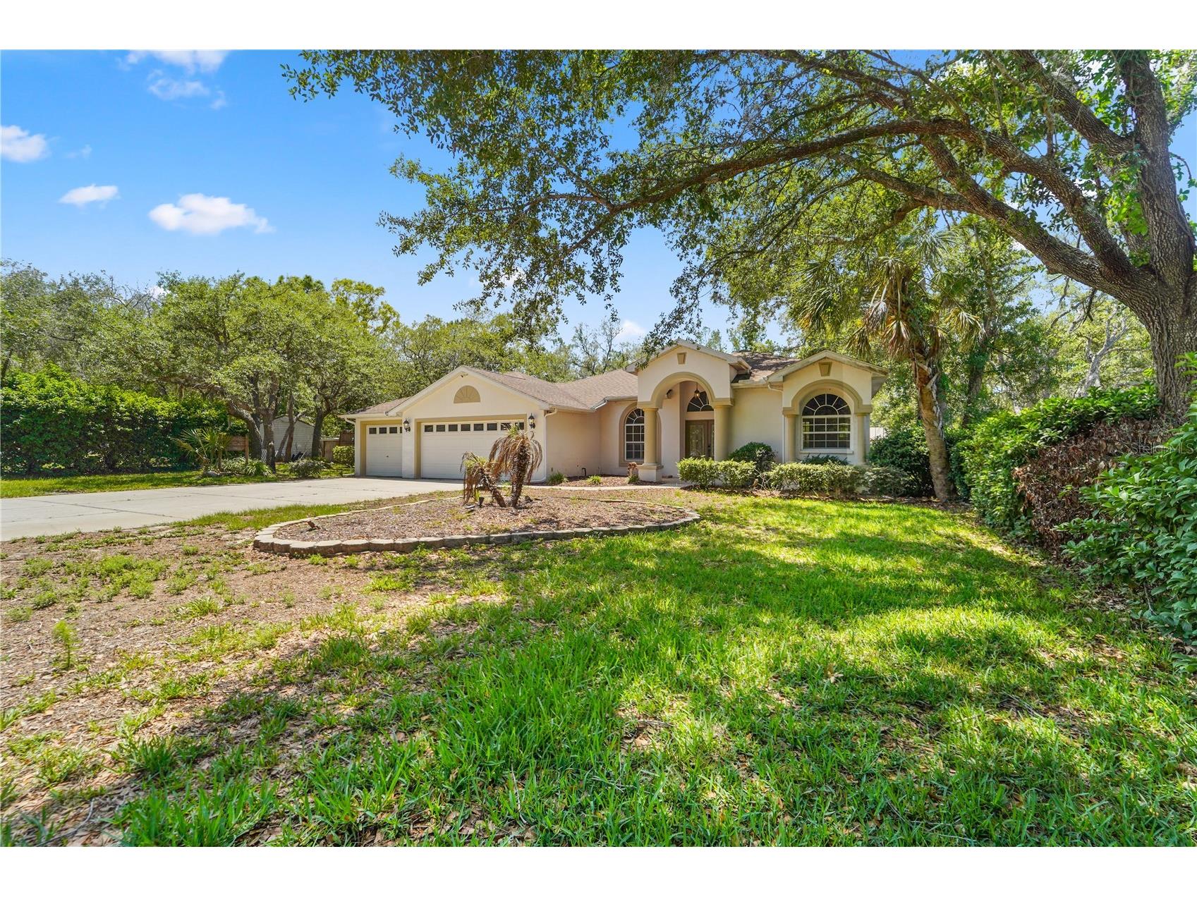 9183 Nightingale Road Weeki Wachee FL 34613 TB8508481 image2