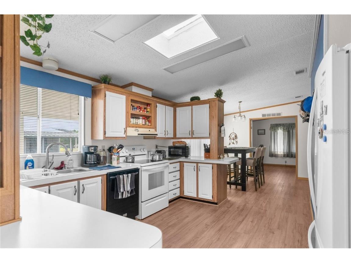 9183 Salisbury Drive Brooksville FL 34613 W7879674 image4