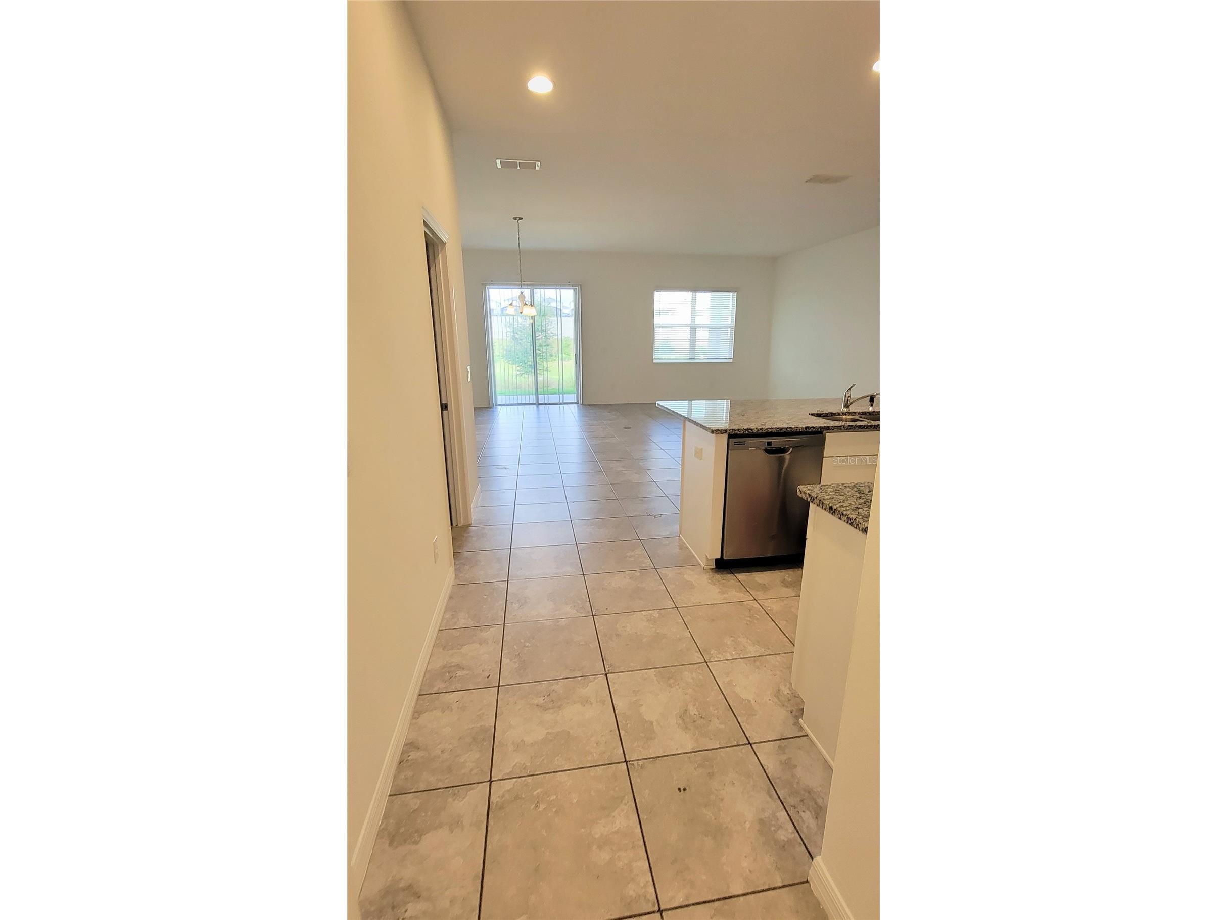 9185 Carmela Avenue #208 Davenport FL 33897 O6422425 image4