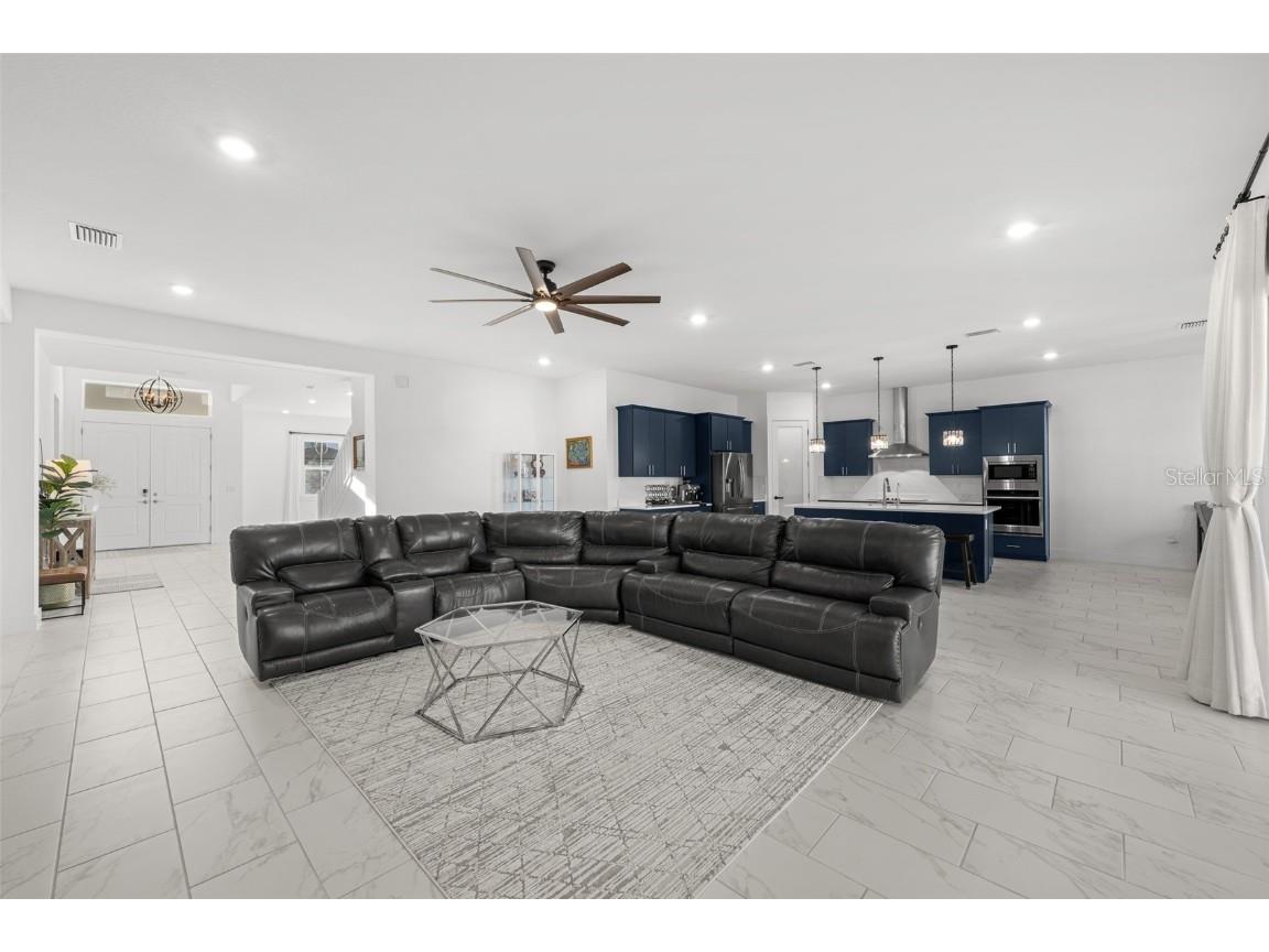 9185 Sanders Tree Loop Wesley Chapel FL 33545 TB8447575 image5