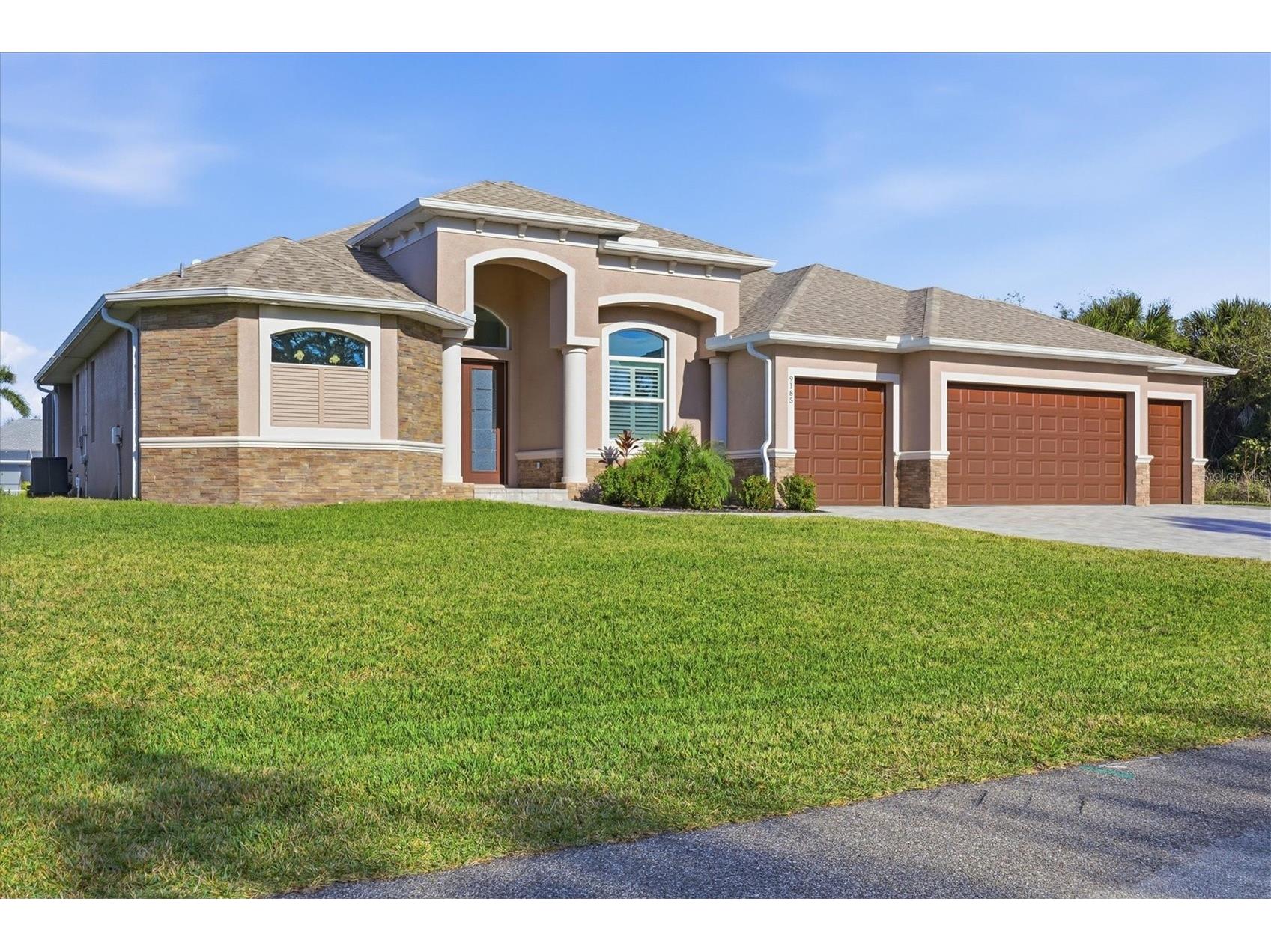 9185 Santa Lucia Drive Port Charlotte FL 33981 - SANTA CRUZ WATERWAY D6145958 image1