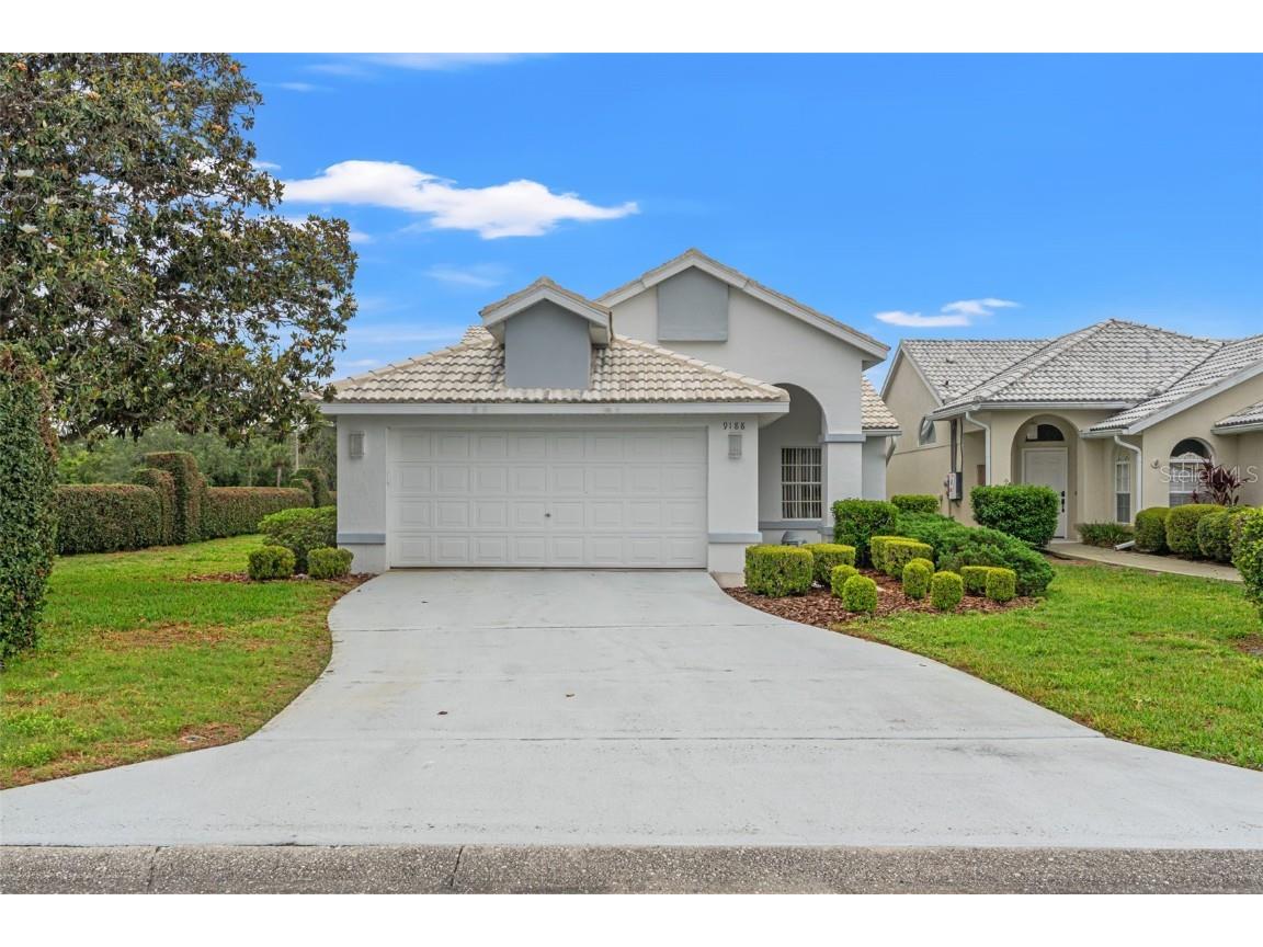 9188 Rhett Lane Weeki Wachee FL 34613 TB8386868 image1