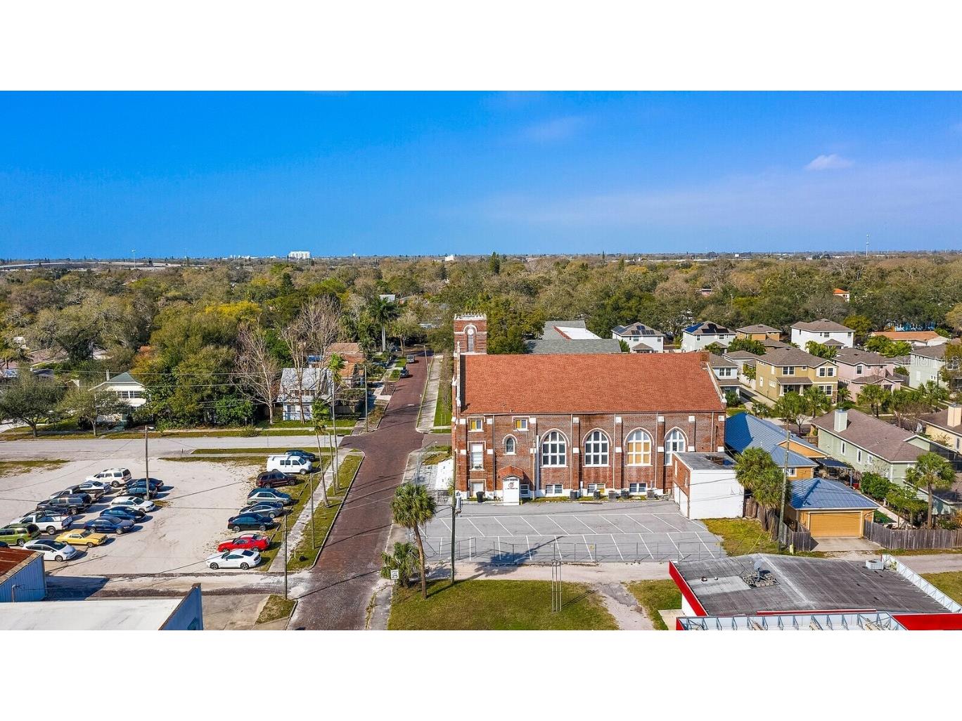 919 10th Avenue N Saint Petersburg FL 33705 J964988 image1