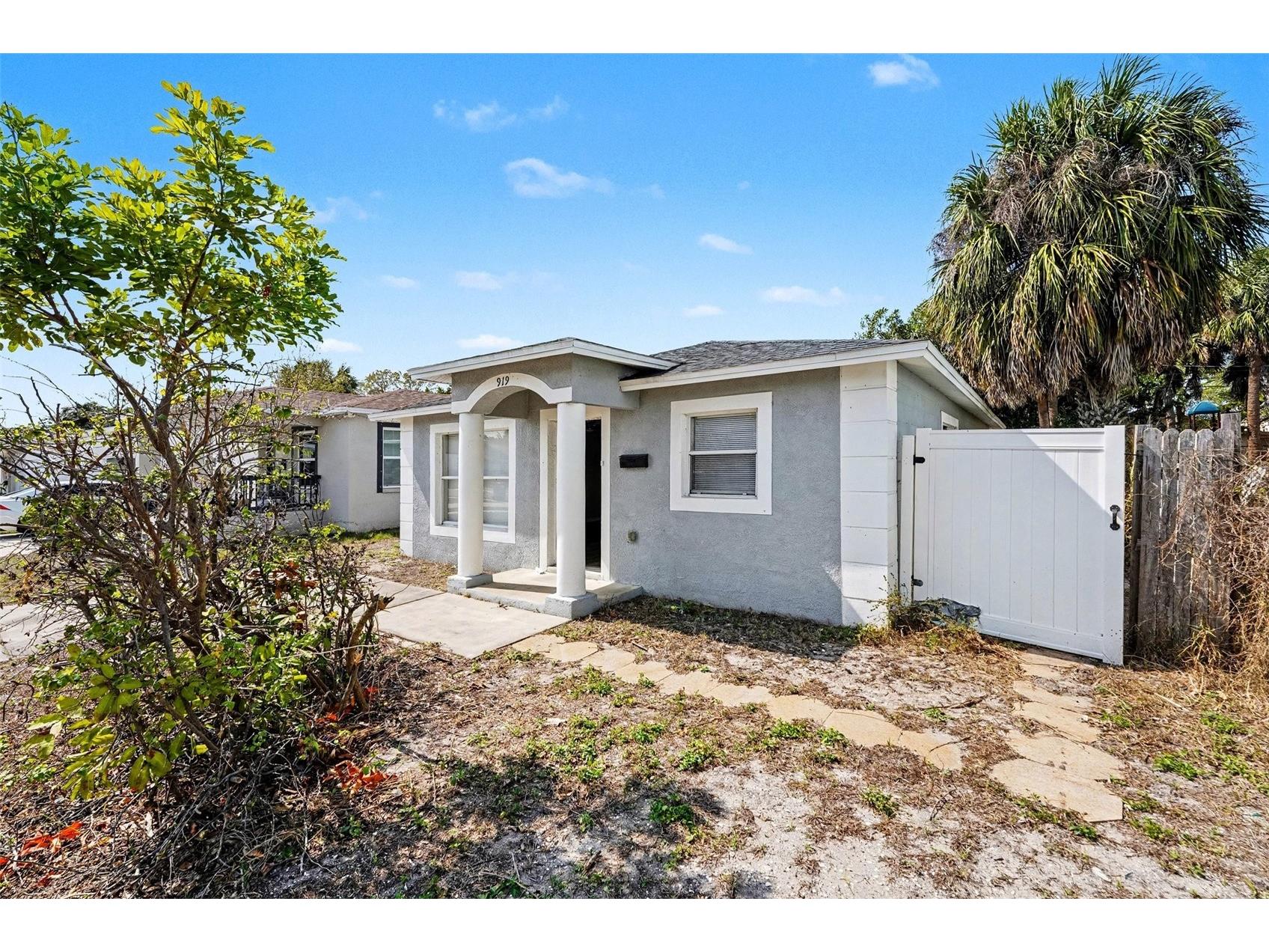 919 18th Street S Saint Petersburg FL 33712 O6382879 image1