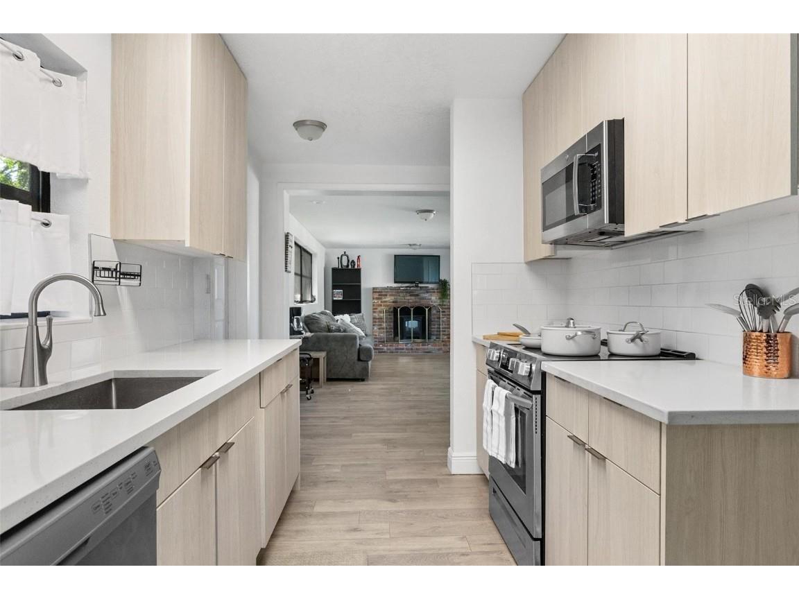 919 Avenue S SE Winter Haven FL 33880 P4936785 image12