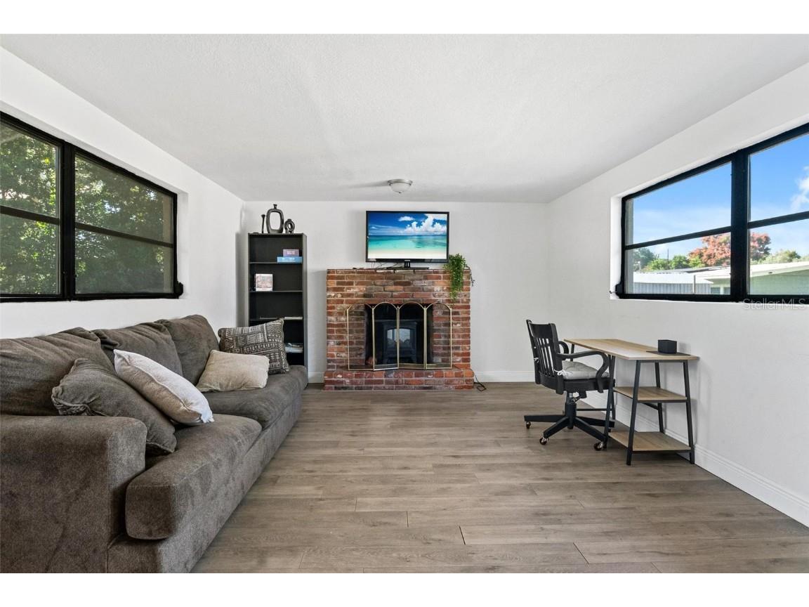 919 Avenue S SE Winter Haven FL 33880 P4936785 image6