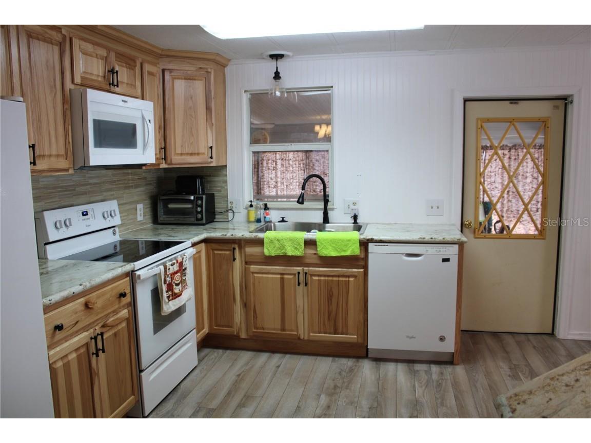 919 Blue Heron Boulevard Osteen FL 32764 O6291568 image8