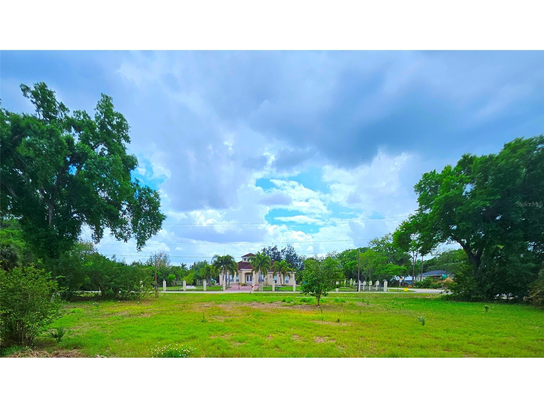 919 College Avenue W Ruskin FL 33570 TB8494398 image1