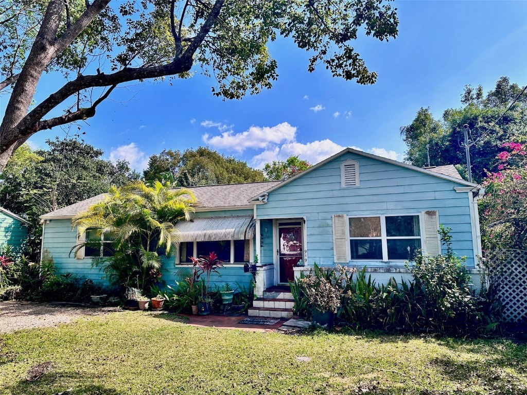 919 Floral Drive Orlando FL 32803 O6095495 image1