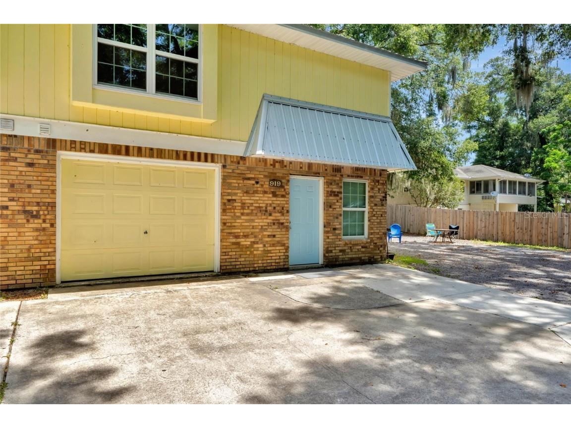 919 N Amelia Avenue #919 Deland FL 32724 V4925014 image1