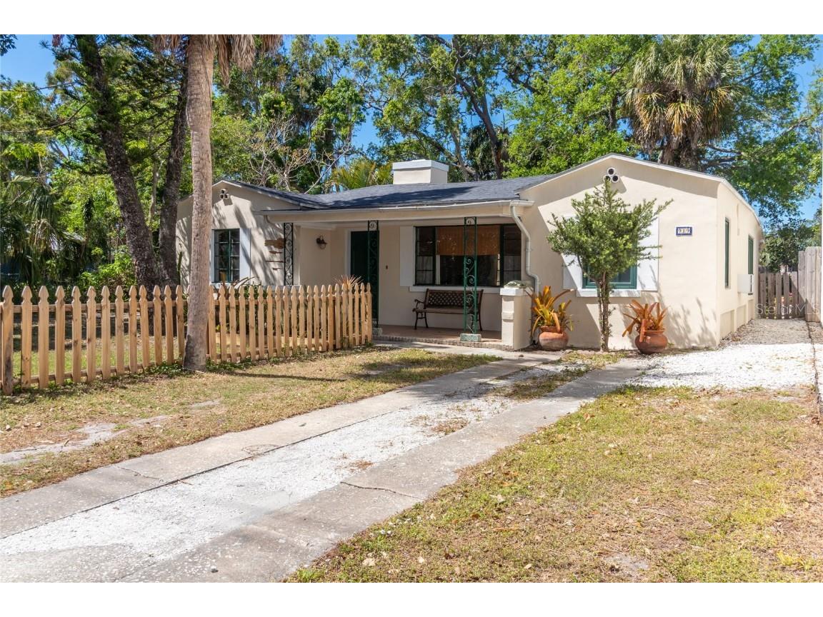 919 N Osprey Avenue Sarasota FL 34236 A4642758 image1