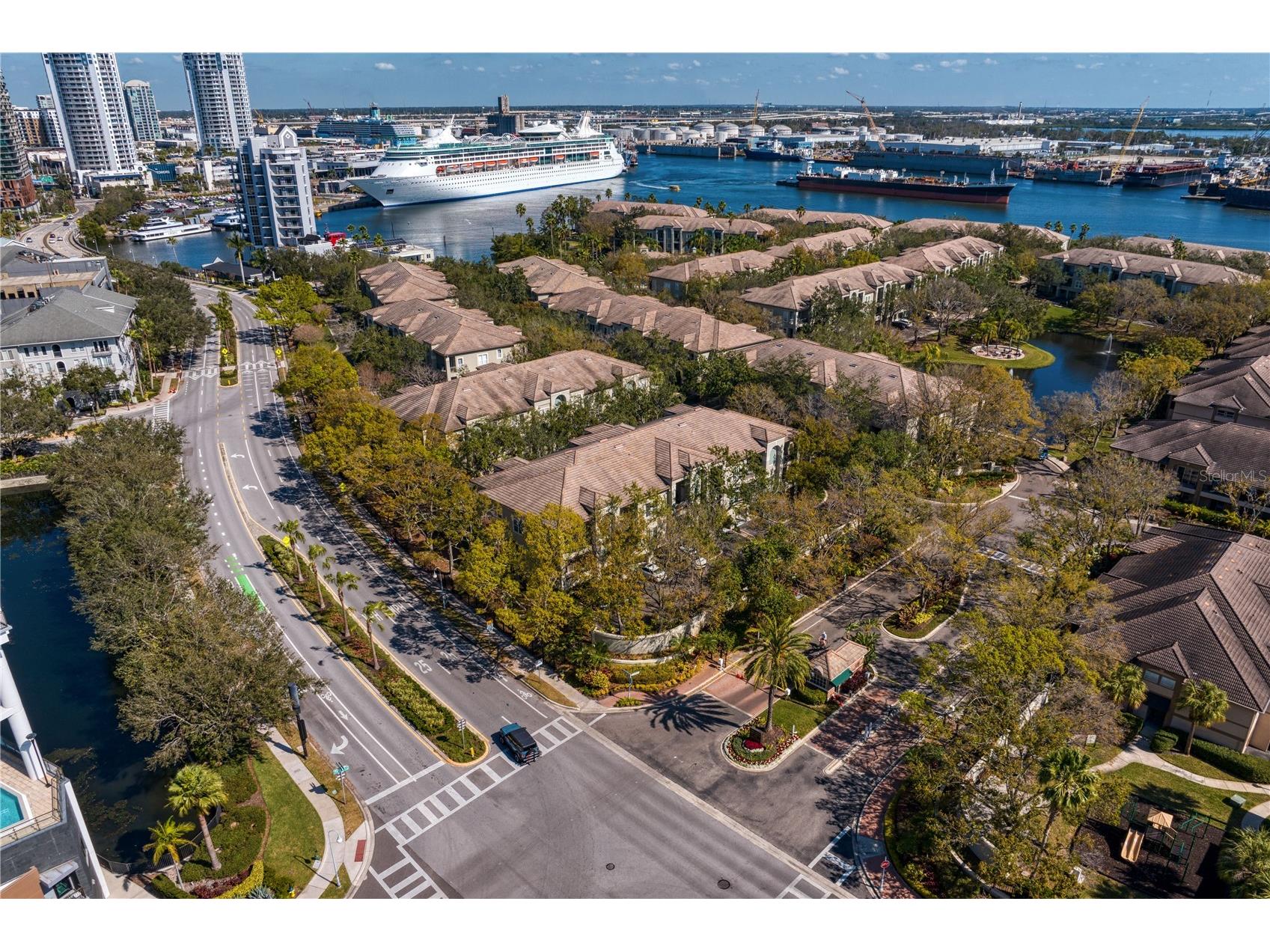 919 Normandy Trace Road Tampa FL 33602 TB8518169 image3