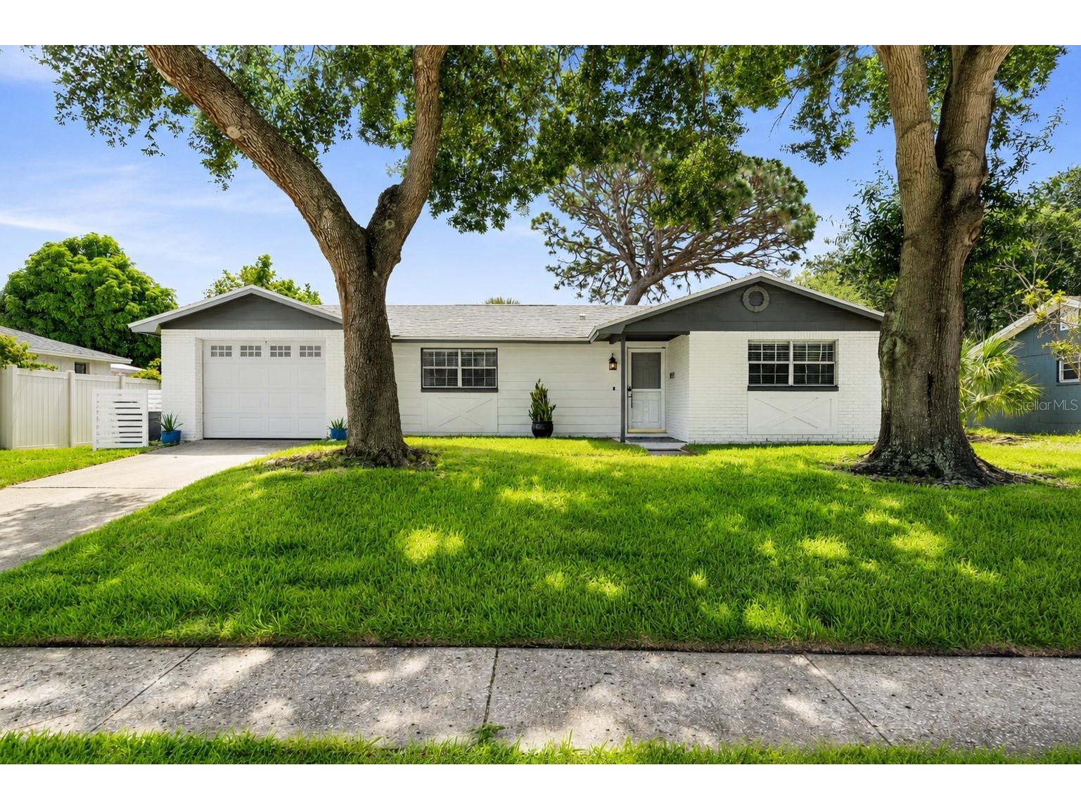 919 Peninsula Road Tarpon Springs FL 34689 W7887519 image2