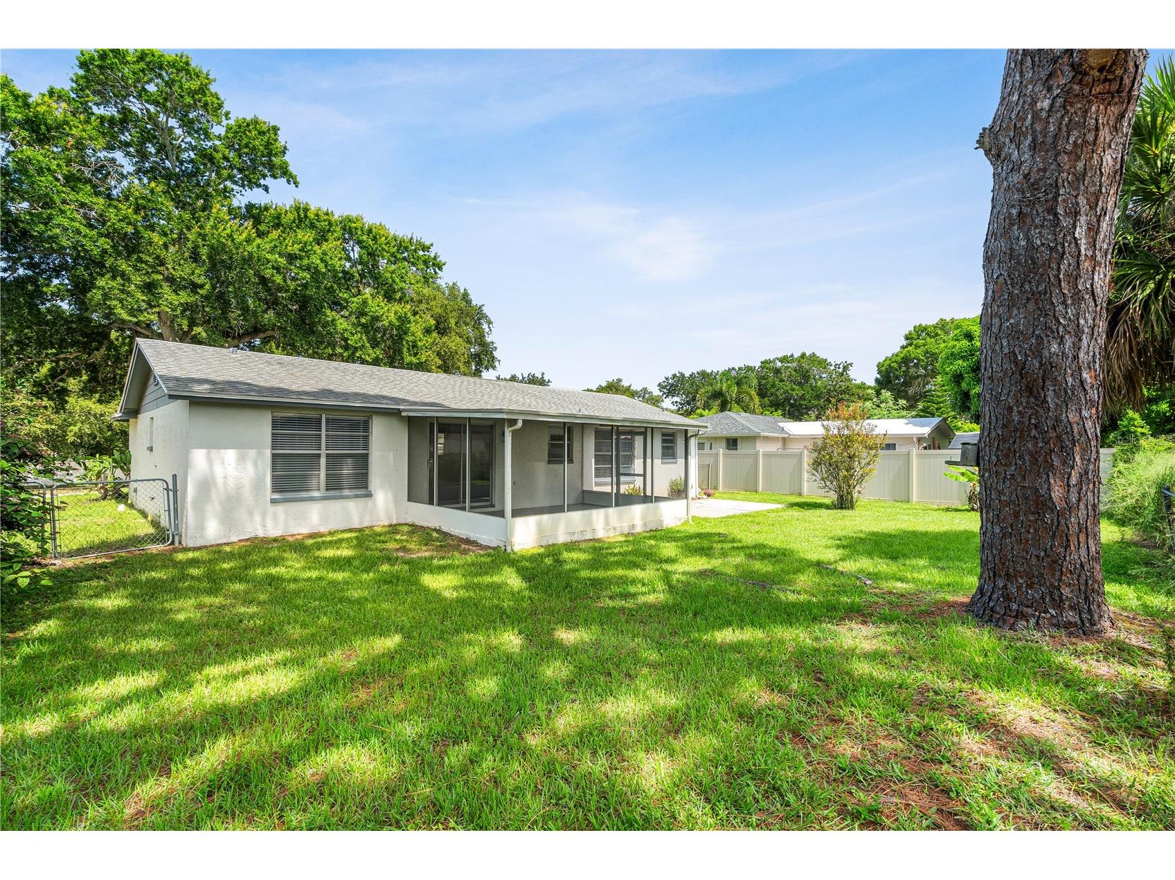 919 Peninsula Road Tarpon Springs FL 34689 W7887519 image32