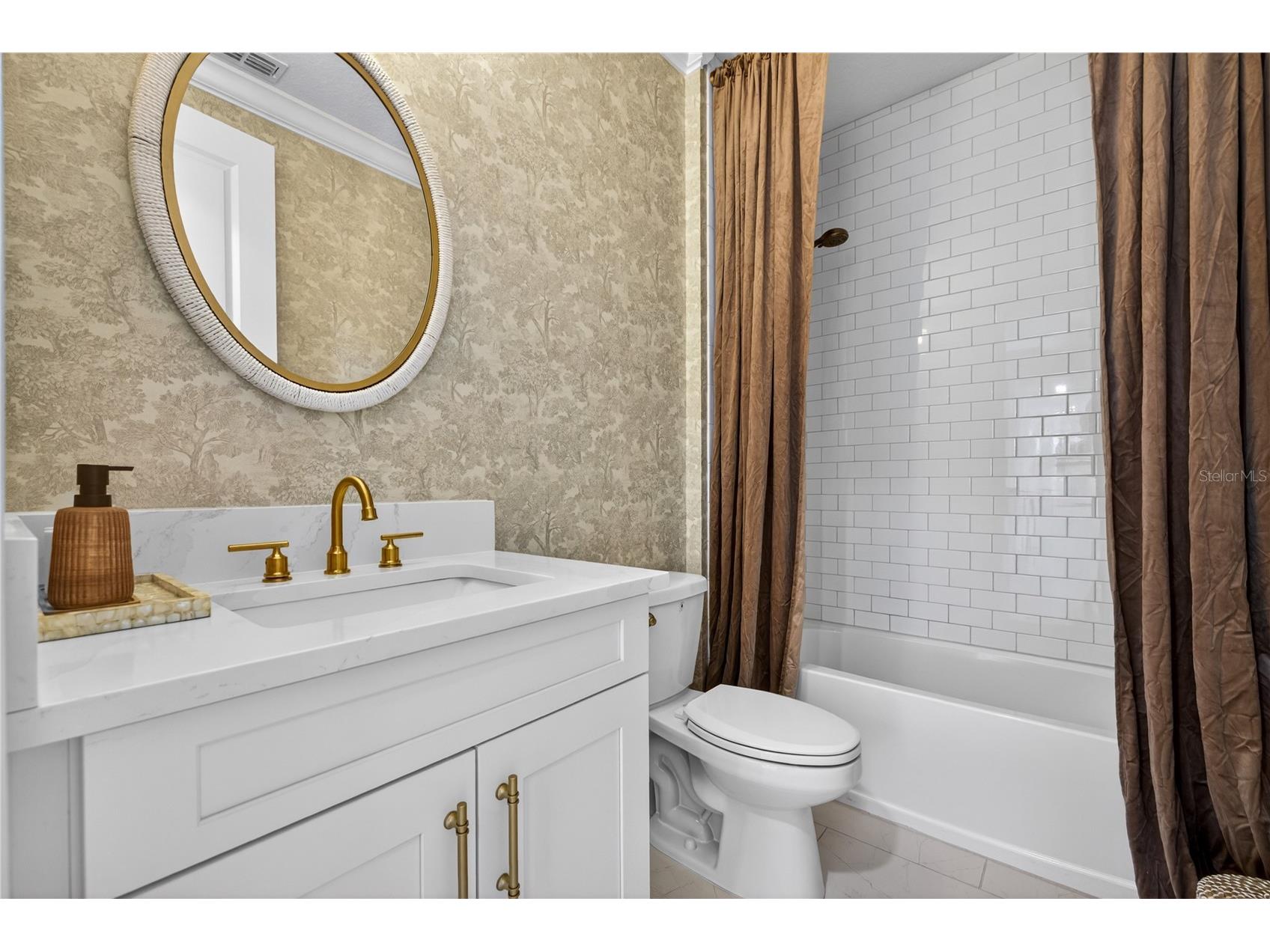 919 Seagrape Drive Ruskin FL 33570 TB8502154 image40
