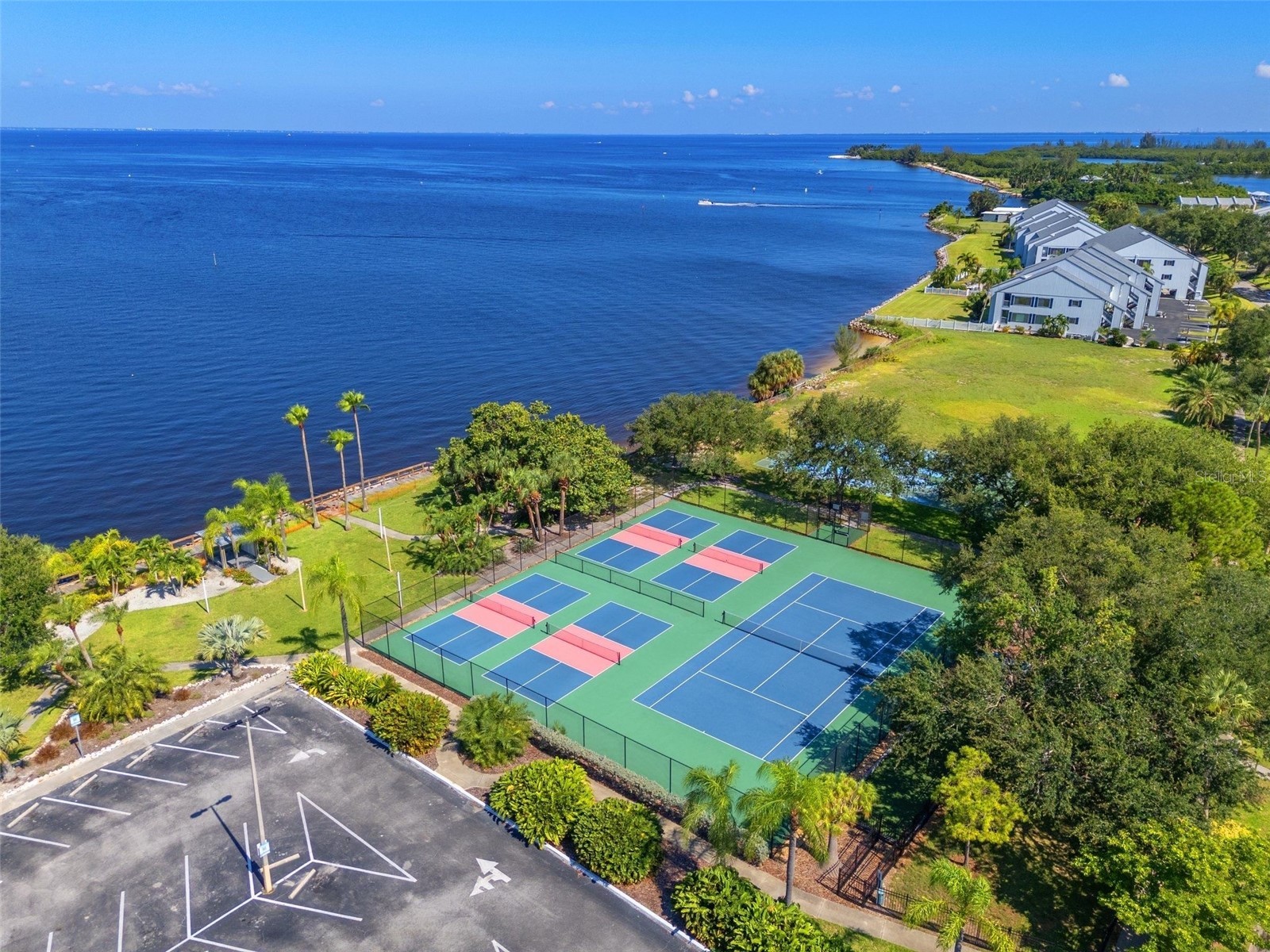 919 Seagrape Drive Ruskin FL 33570 TB8502154 image65
