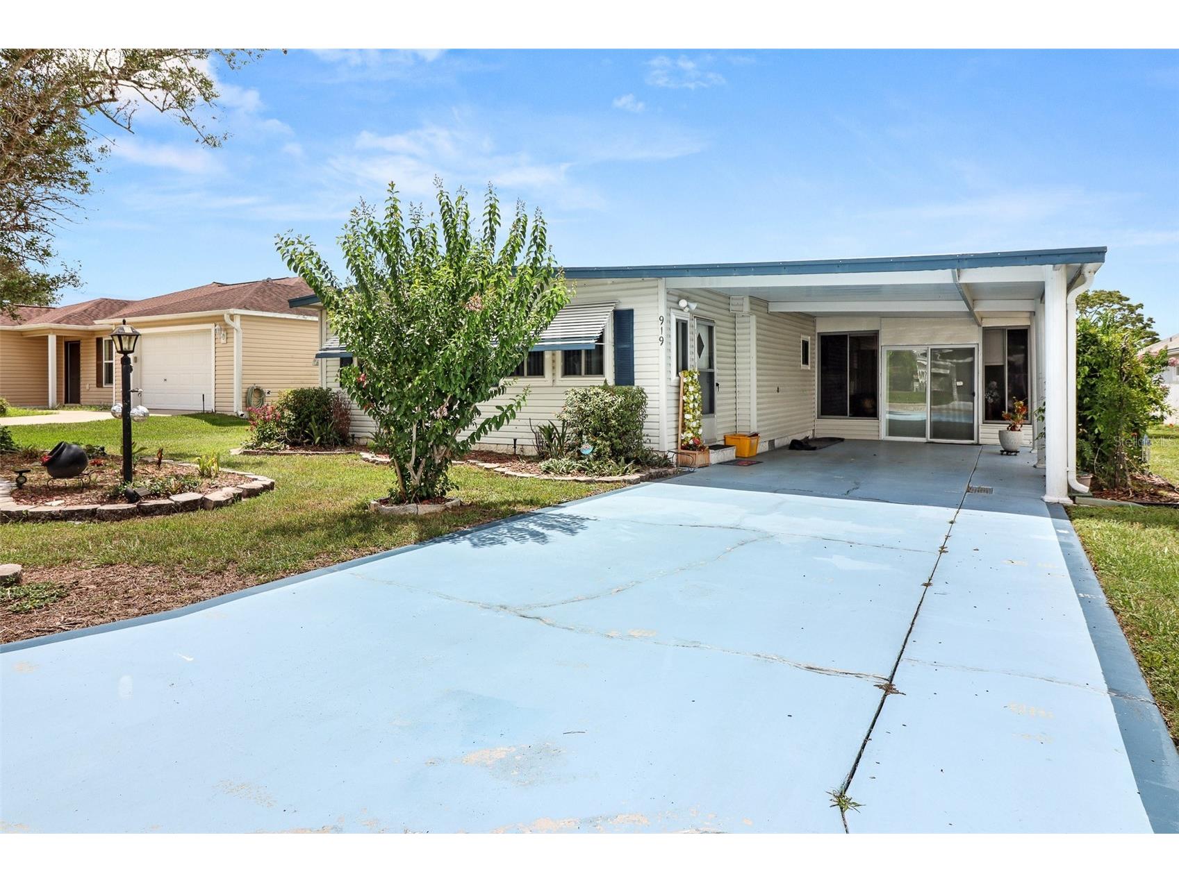 919 Weeping Willow Avenue Lady Lake FL 32159 G5113268 image2