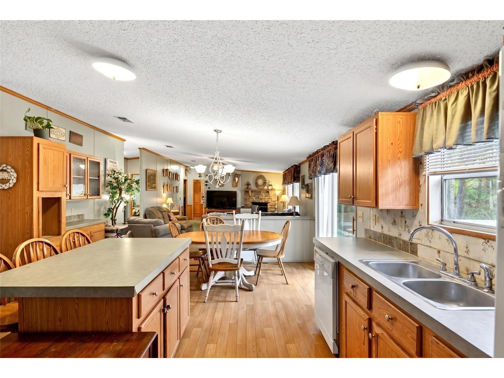 9190 NE 144th Terrace Silver Springs FL 34488 OM723584 image16