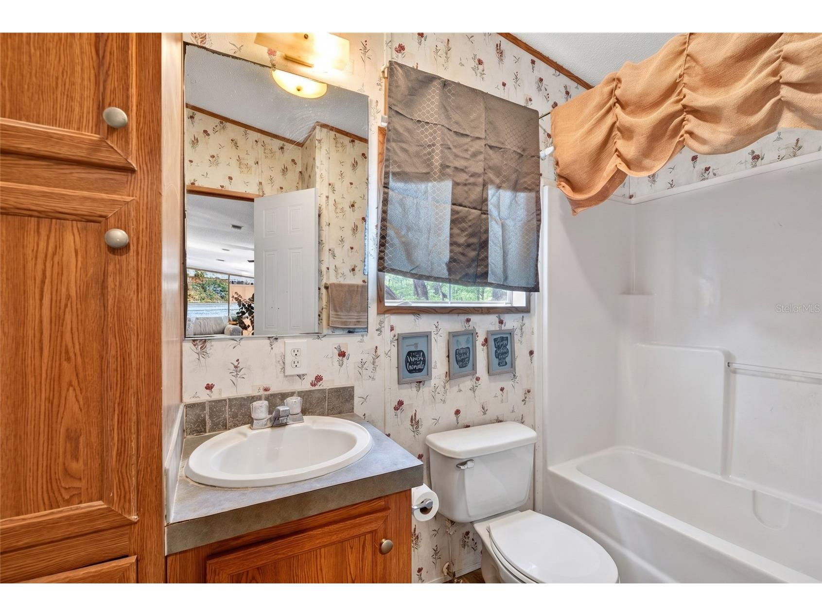 9190 NE 144th Terrace Silver Springs FL 34488 OM723584 image29