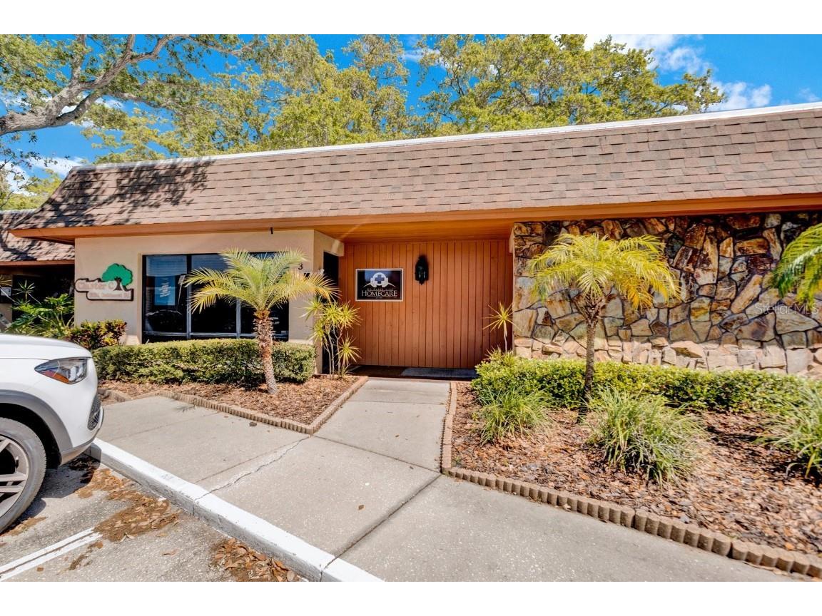 9190 Oakhurst Road #3 Seminole FL 33776 U8194170 image1