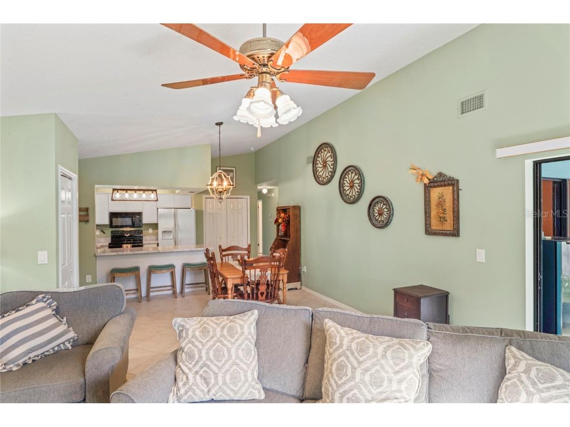 9195 Lingrove Road Weeki Wachee FL 34613 W7879380 image10