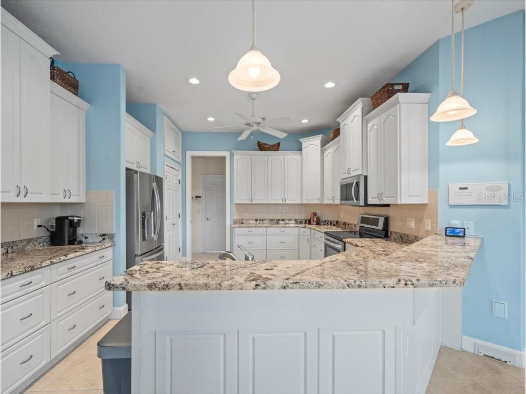 9196 Mississippi Run Weeki Wachee FL 34613 W7878253 image19