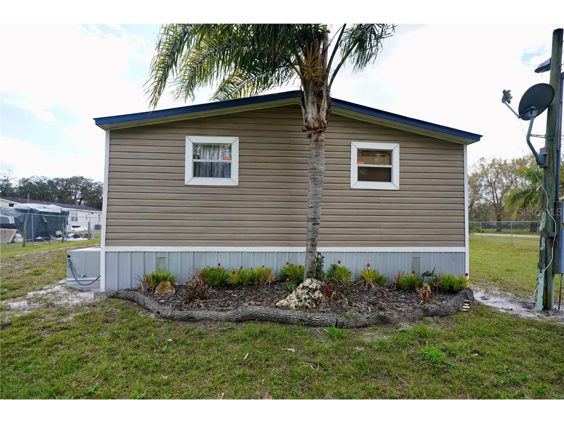 92 Constitution Lane Frostproof FL 33843 P4928988 image37