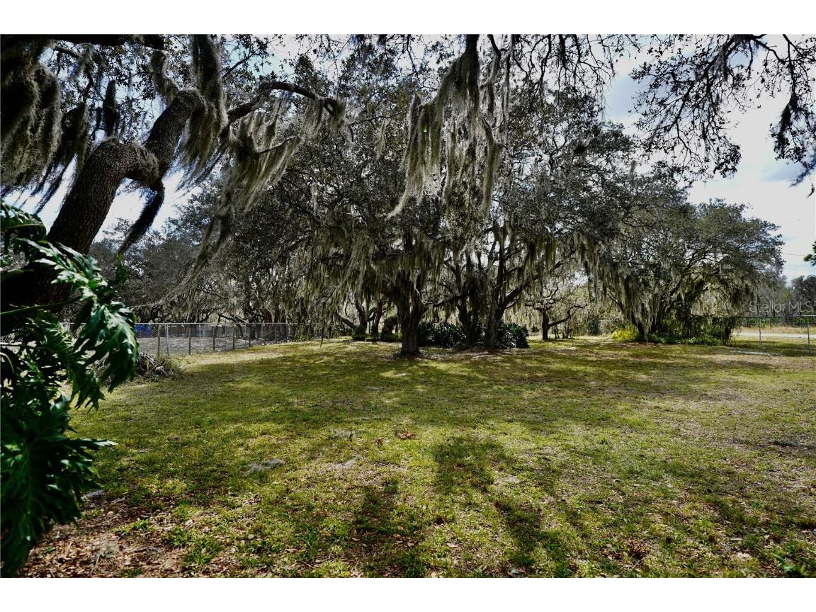 92 Constitution Lane Frostproof FL 33843 P4928988 image41