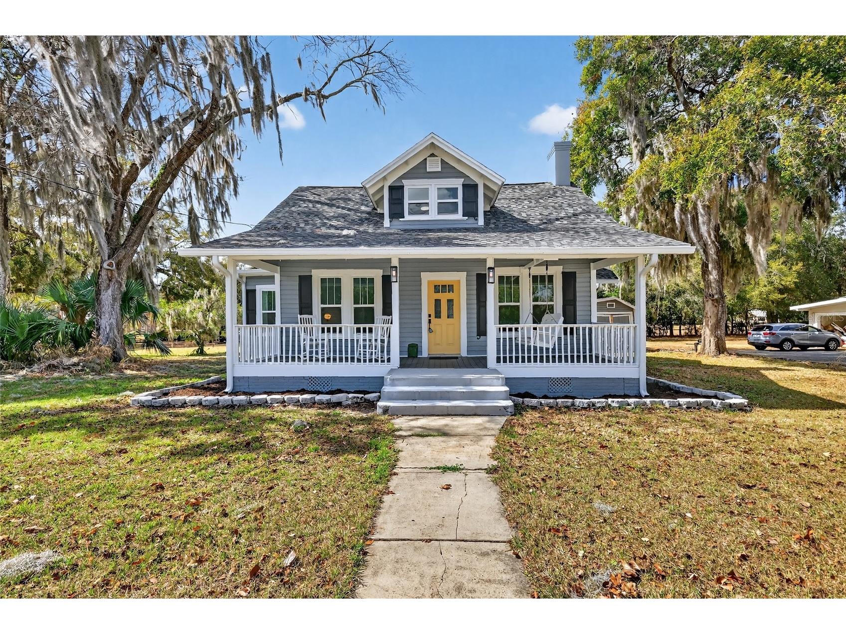 92 S Trowell Avenue Umatilla FL 32784 G5108468 image1