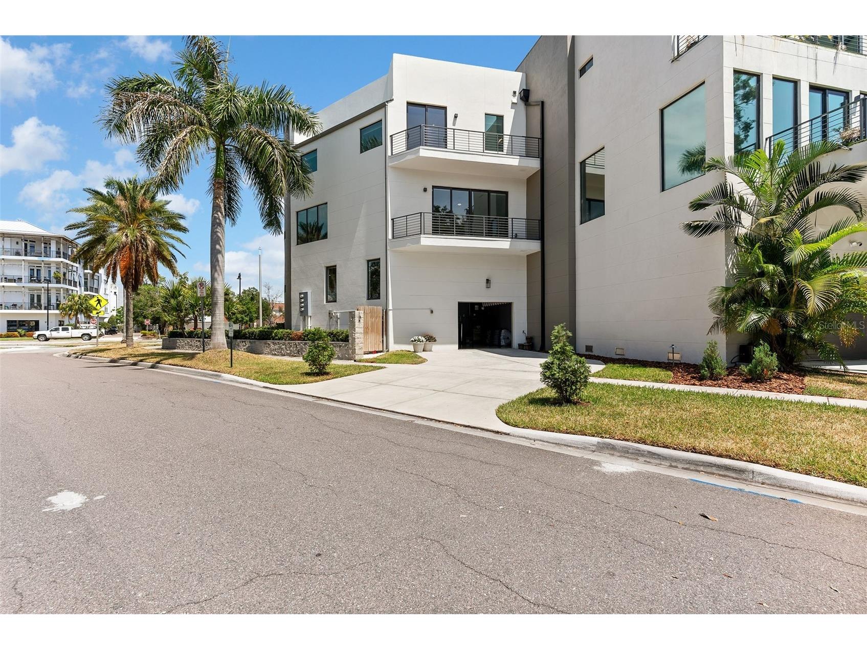 92 W Davis Boulevard Tampa FL 33606 TB8513403 image40