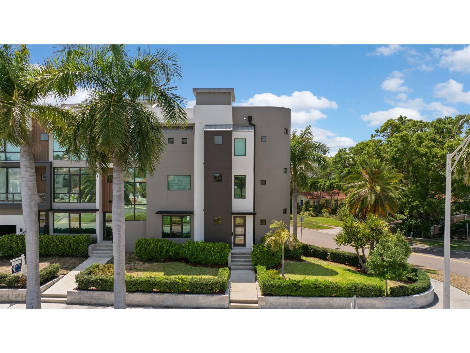 92 W Davis Boulevard Tampa FL 33606 TB8513403 image50