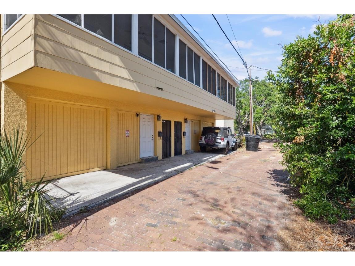 920 16th Avenue N Saint Petersburg FL 33704 TB8380319 image39