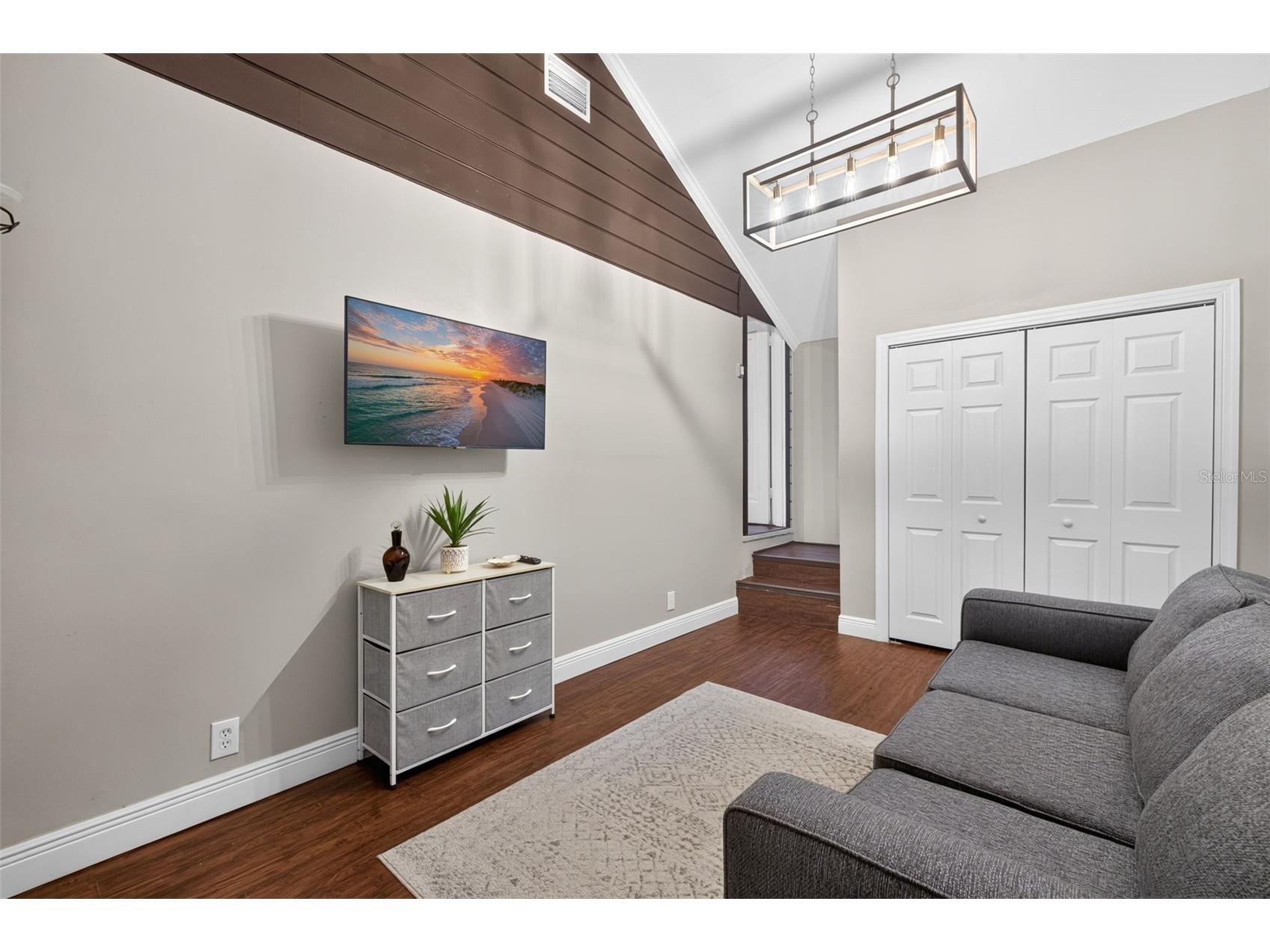 920 29th Street N Saint Petersburg FL 33713 TB8530898 image17