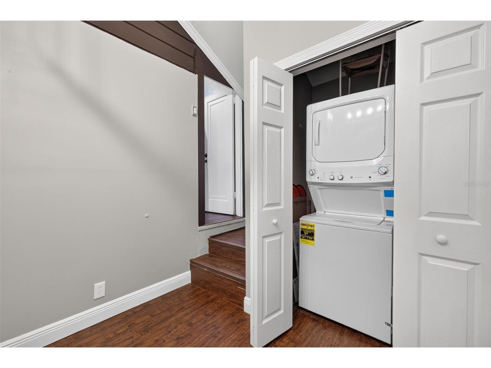 920 29th Street N Saint Petersburg FL 33713 TB8530898 image18
