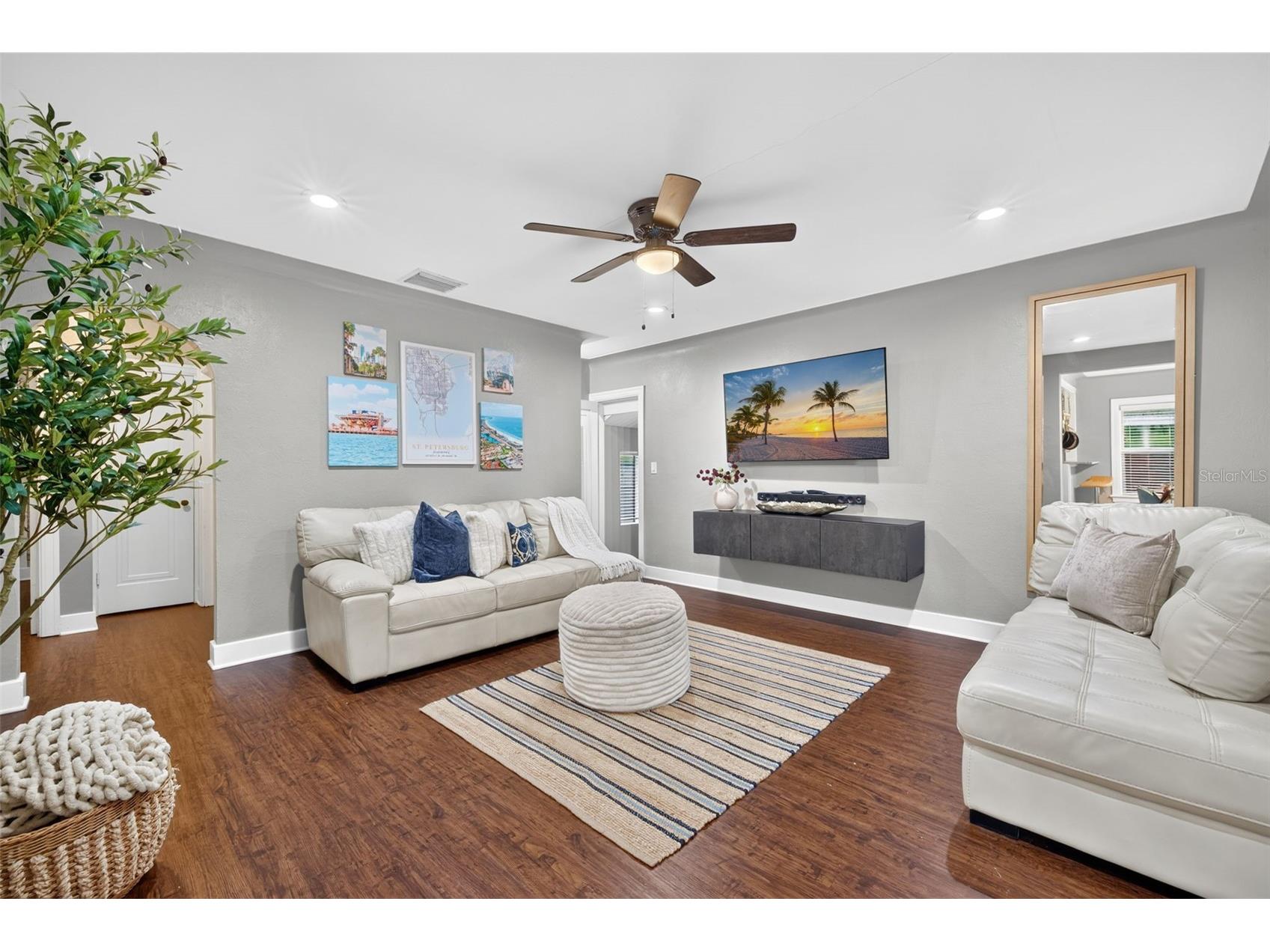 920 29th Street N Saint Petersburg FL 33713 TB8530898 image4