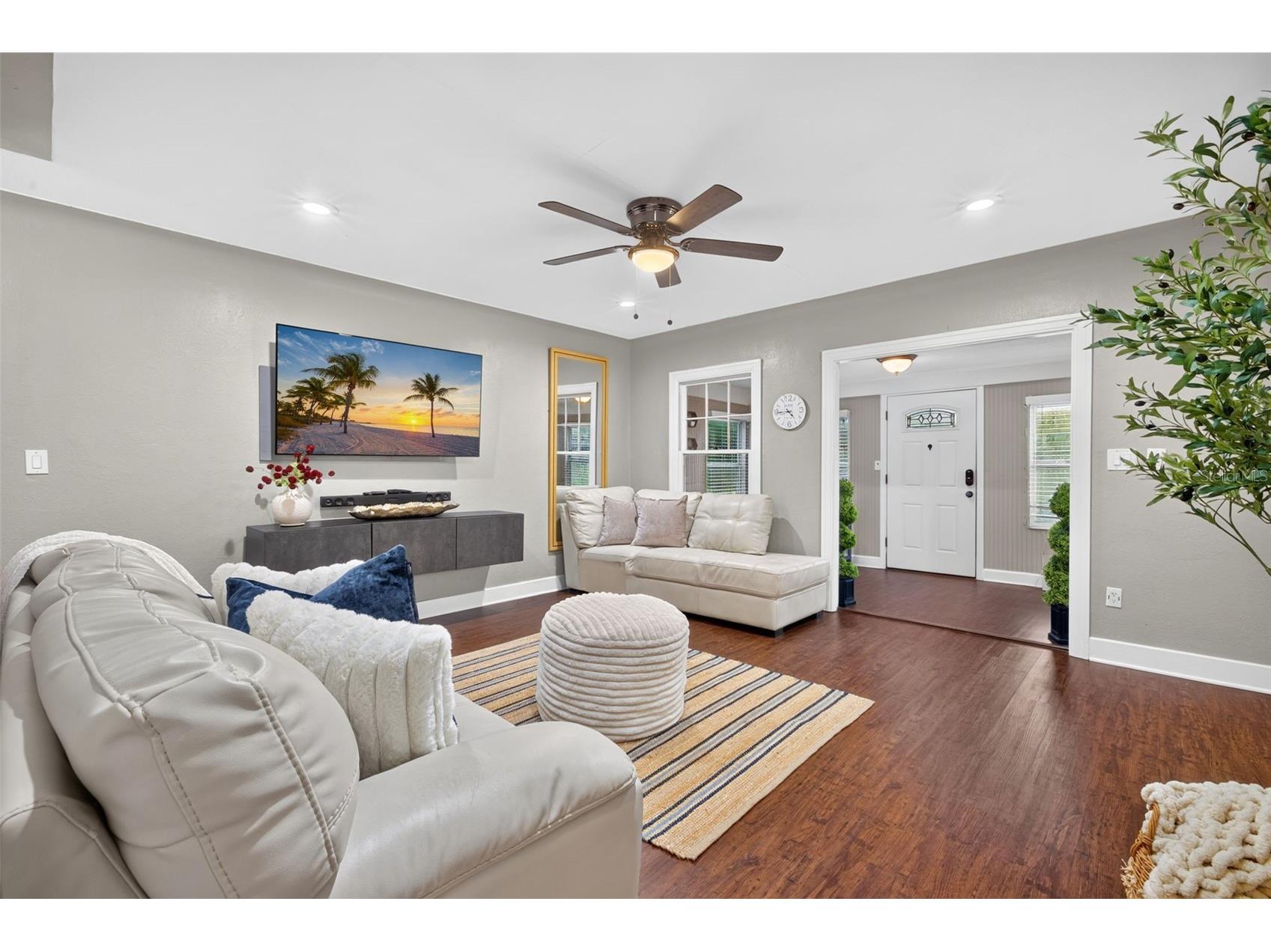 920 29th Street N Saint Petersburg FL 33713 TB8530898 image5