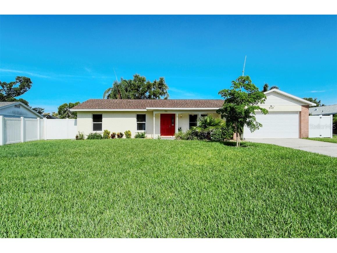 920 68th Street NW Bradenton FL 34209 A4573584 image1