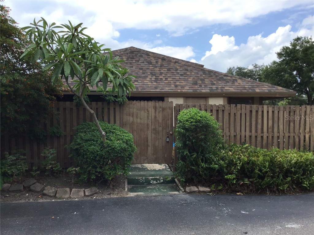 920 Buck Court #920 Brandon FL 33511 T3539633 image1