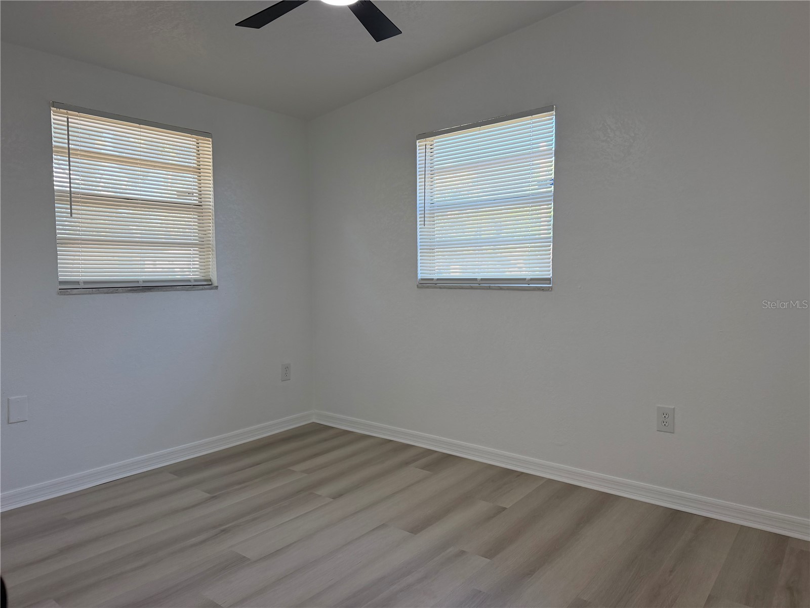 920 E 123rd Avenue Tampa FL 33612 TB8524991 image12