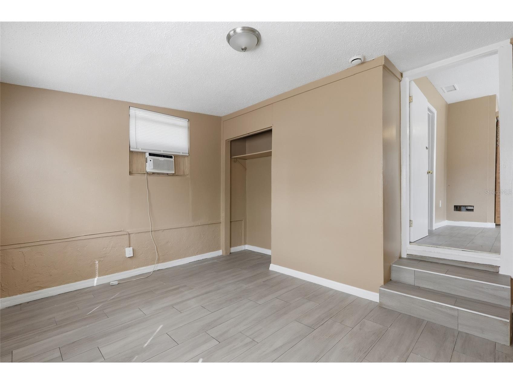 920 E Annie Street Tampa FL 33612 TB8488821 image5