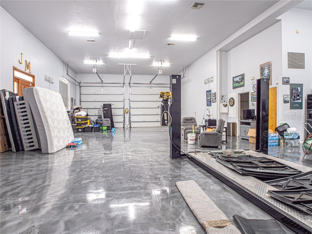 920 E Lake Drive Tarpon Springs FL 34688 TB8451942 image13