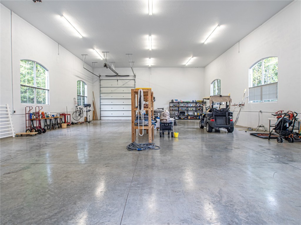 920 E Lake Drive Tarpon Springs FL 34688 TB8451942 image19