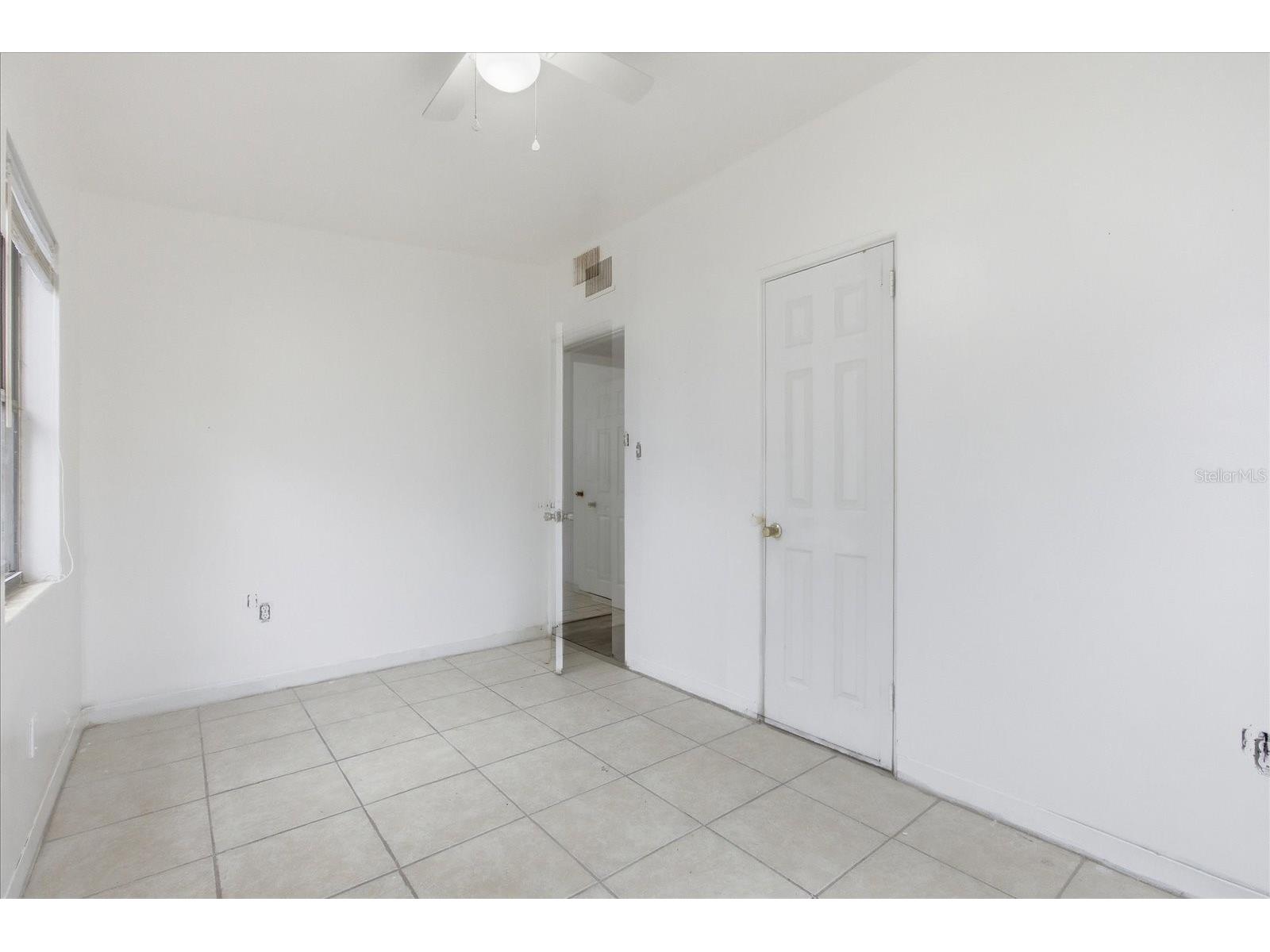 920 Hacienda Court Orlando FL 32808 O6380978 image15