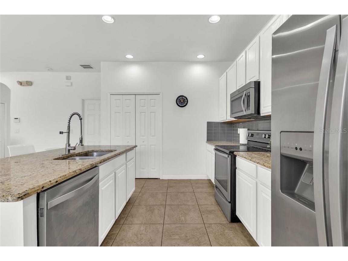 920 Las Fuentes Drive Kissimmee FL 34746 O6350938 image9