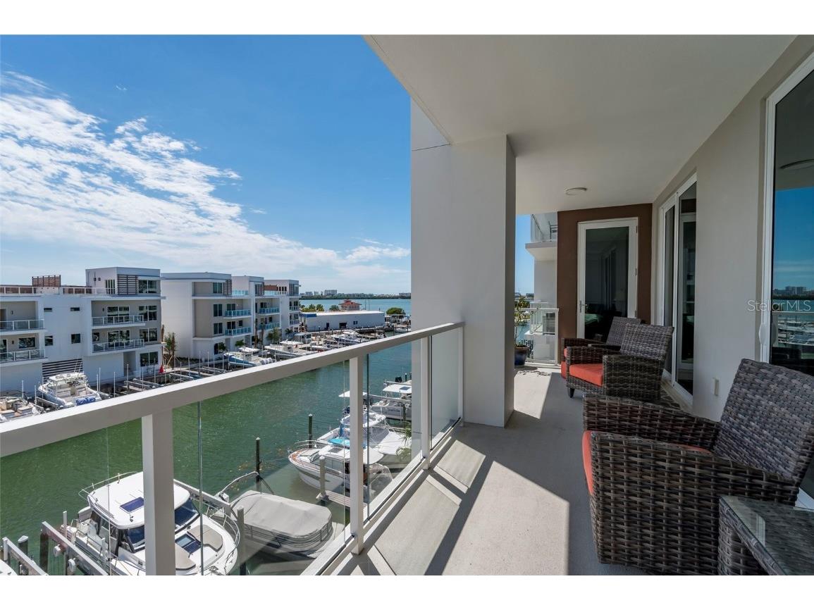 920 N Osceola Avenue #403 Clearwater FL 33755 - INTERCOASTAL WATERWAY TB8444378 image2