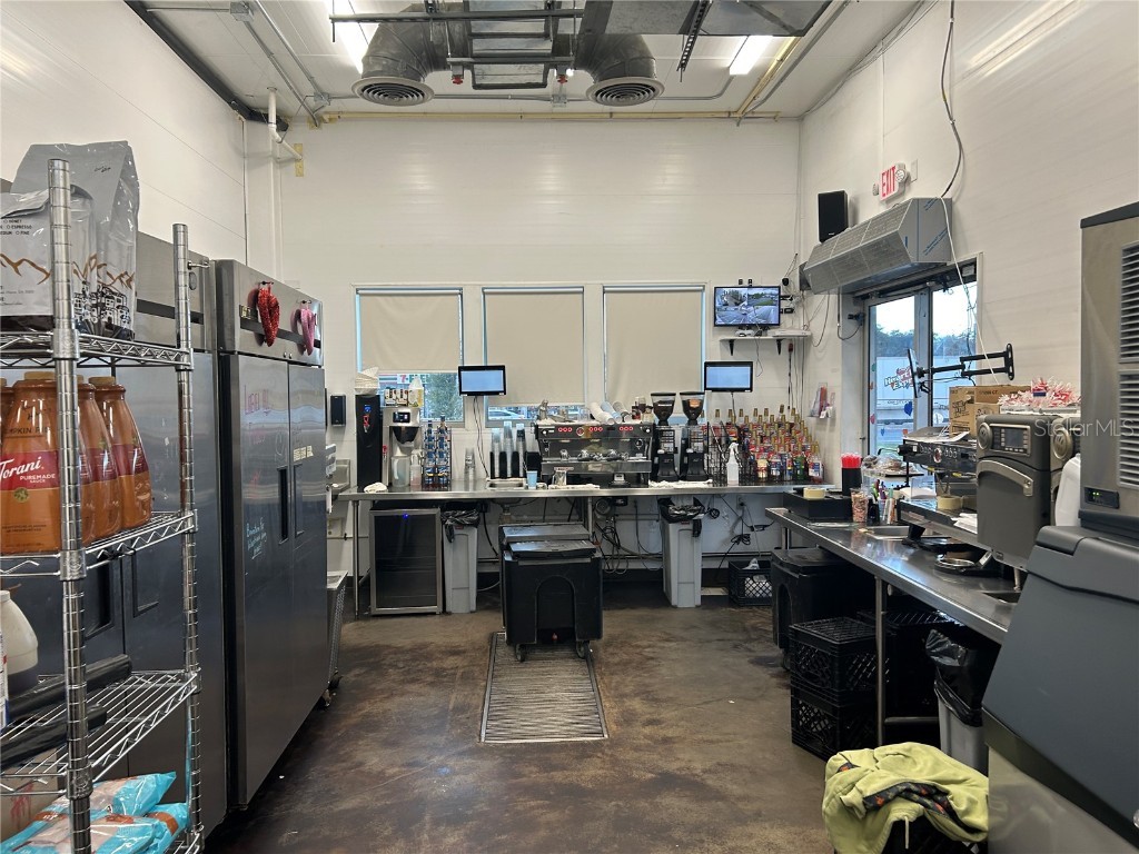 920 N Pine Avenue Ocala FL 34475 OM698093 image6