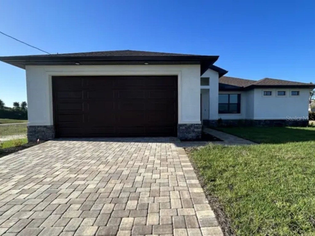 920 NE 32nd Street Cape Coral FL 33909 D6136980 image1