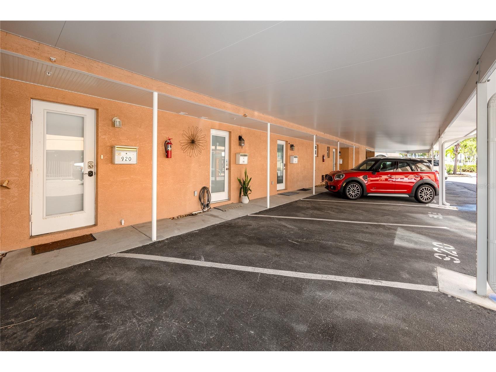 920 North Shore Drive NE Saint Petersburg FL 33701 TB8514271 image41