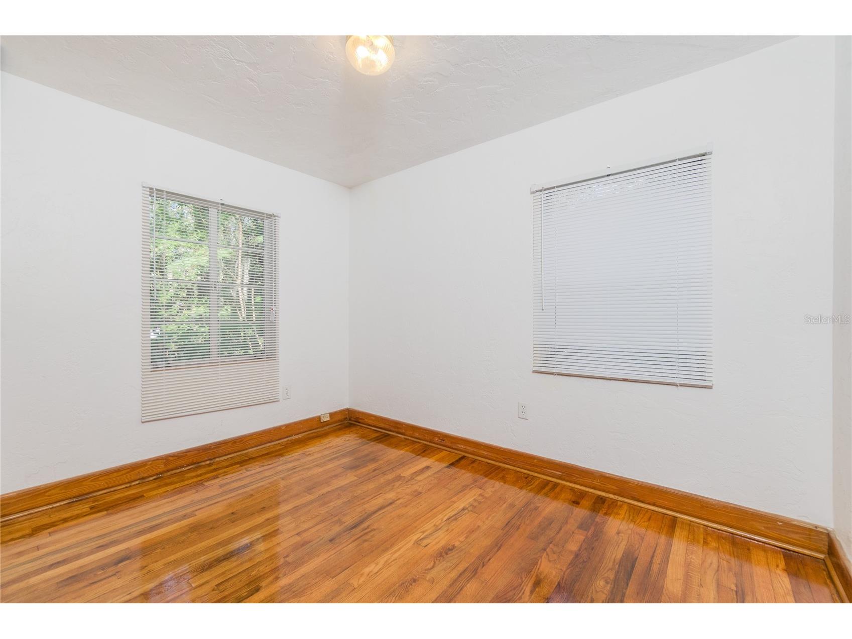 920 NW 20th Street Gainesville FL 32603 GC537023 image11