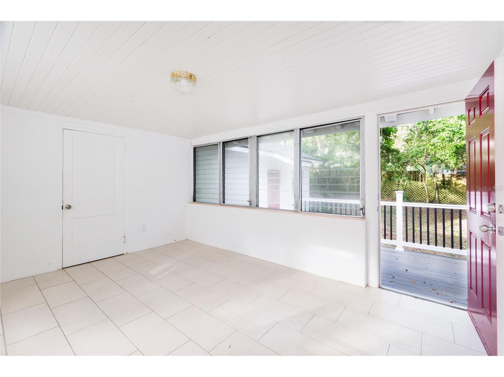 920 NW 20th Street Gainesville FL 32603 GC537023 image7